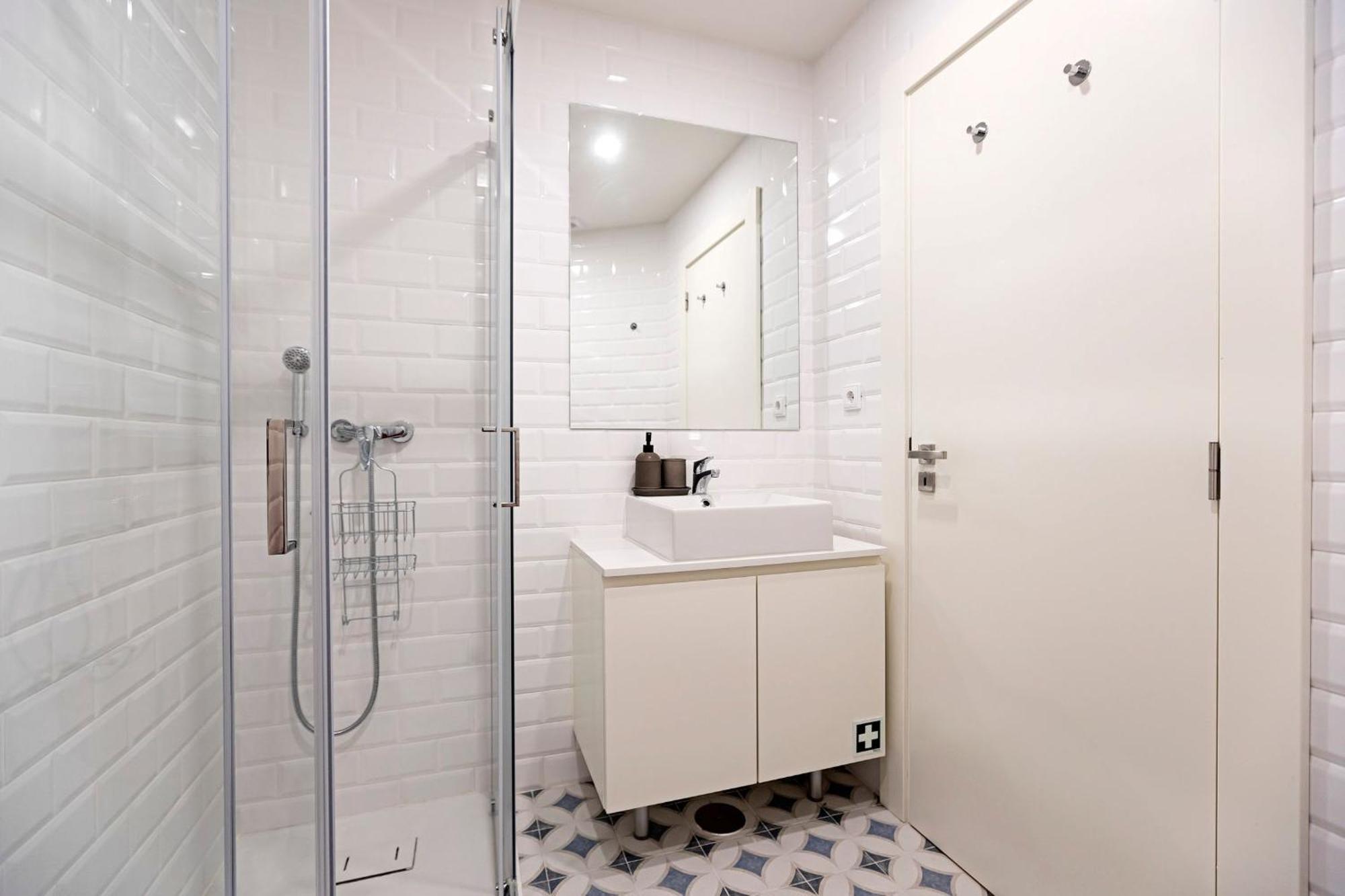 Apartament Superb Flat W Balcony And Ac By Lovelystay Porto